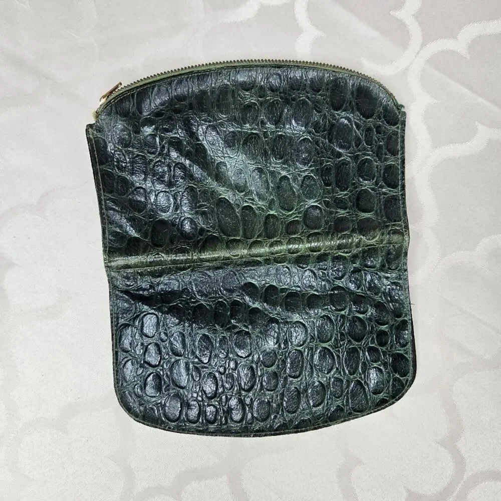 Vintage Genuine Leather Crocodile Green Wallet w/ Zippers & Coin Pocket Snap